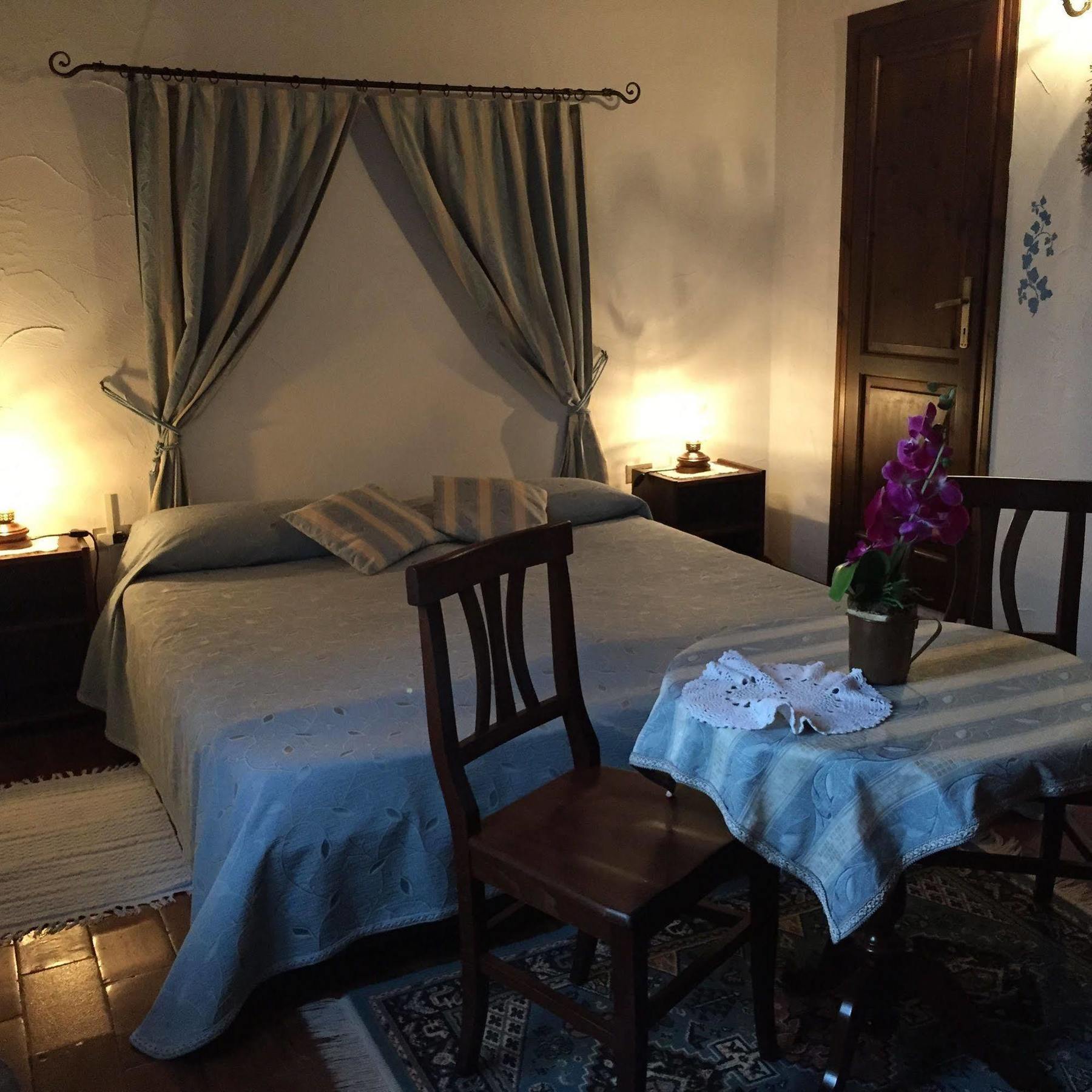 Campo Di Carlo Guest House Sassetta Eksteriør bilde